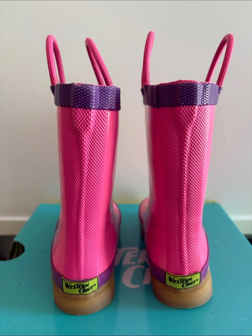 WESTERN CHIEF LED Rain Boots Light Up Pink Purple Bubblegum Soles Size 8
